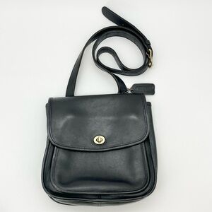 COACH VINTAGE 1990’s Black Leather Crossbody Bag EXCELLENT CONDITION RARE